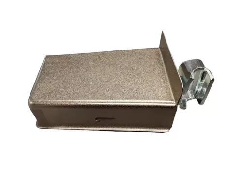 Bútorakasztó Camar 806 takarósapka balos inox