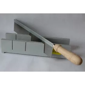 Illesztőfűrész + gérláda