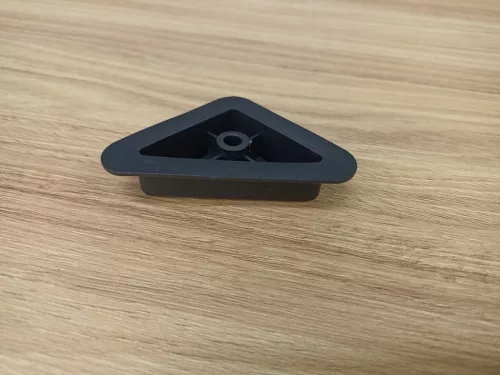 Bútorláb 3055 fekete 20mm