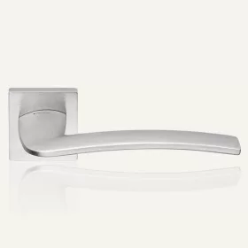   Linea Cali Ala matt króm lapos négyzetrozettás kilincsgarnitúra 1385 RB 024 CS