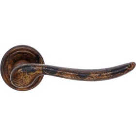   Linea Cali Beta antik réz díszes körrozettás kilincsgarnitúra 488 RB 011 AN