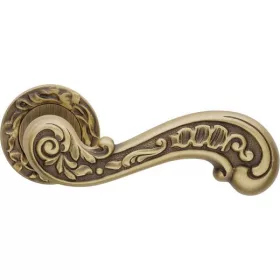   Linea Cali Barocco matt patinás körrozettás kilincsgarnitúra 1520 RB 113 PM