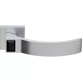   Linea Cali Elios Crystal matt króm négyzetrozettás kilincsgarnitúra jet black kristállyal 1343 RB 01