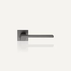   Linea Cali Stream Zincral antracit lapos négyzetrozettás kilincsgarnitúra 484 RB 024 SA