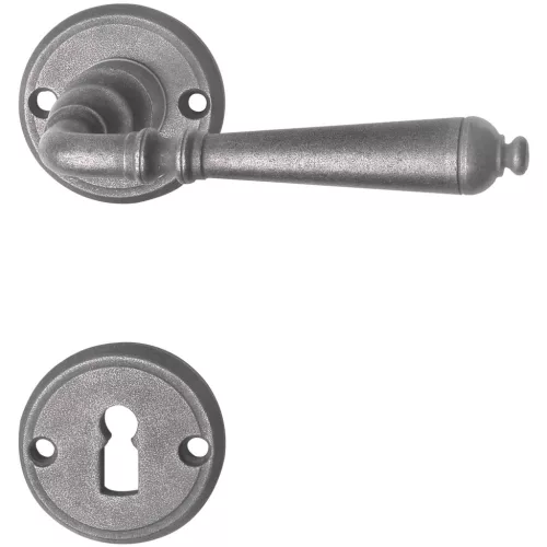 Halcö hosszúpajzsos kilncsgarnitúra GRÖDEN - BB 38-45- pajzsra termopatinizált