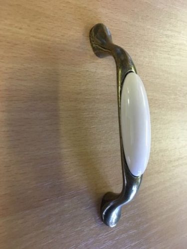 Bútorfogantyú Kerámia 96 Mm Antik Ezüst 6032