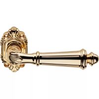Linea Calí rosette door handles